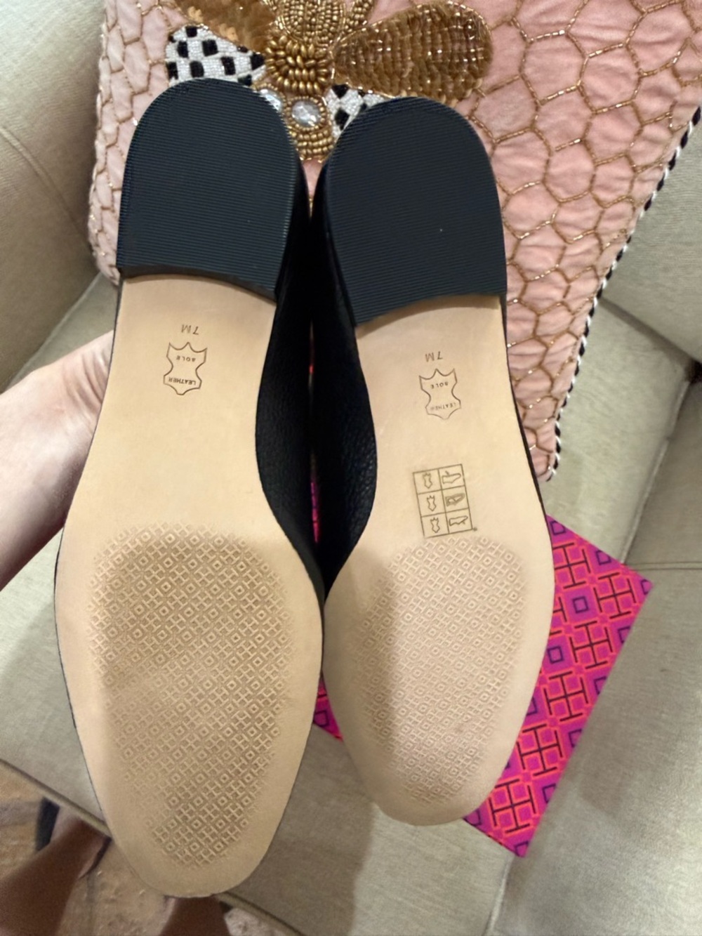 Tory Burch Black Leather Loafers with Gold Chain Accent - Picture 3 of 3
